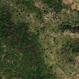 Satellite imagery of Hosséré Foun, CM