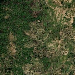 Satellite imagery of Hosséré Titir, CM