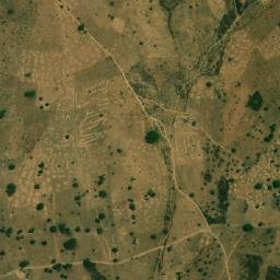 Satellite imagery of Hosséré Tanpoura, CM