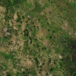 Satellite imagery of Hosséré Mavoulva, CM