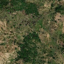Satellite imagery of Hosséré Titir, CM