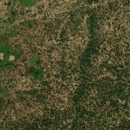 Satellite imagery of Hosséré Mourta, CM
