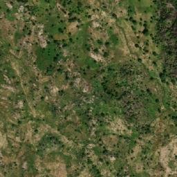 Satellite imagery of Hosséré Mavoulva, CM