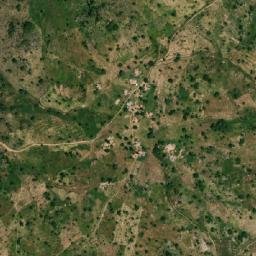 Satellite imagery of Hosséré Papal, CM