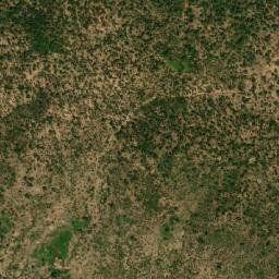 Satellite imagery of Hosséré Mourta, CM