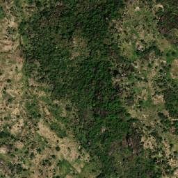 Satellite imagery of Hosséré Mavoulva, CM