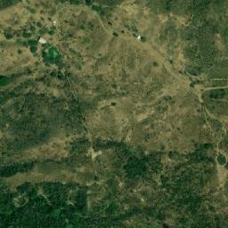 Satellite imagery of Loma El Páramo, VE