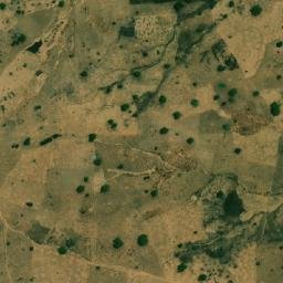 Satellite imagery of Hosséré Tikaroma, CM