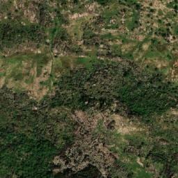 Satellite imagery of Hosséré Koumay, CM