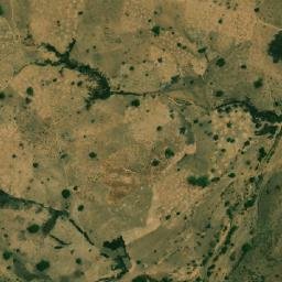 Satellite imagery of Hosséré Tikaroma, CM