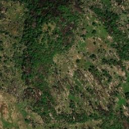 Satellite imagery of Hosséré Koumay, CM