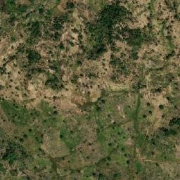 Satellite imagery of Hosséré Koumay, CM