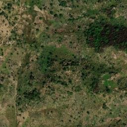Satellite imagery of Hosséré Tsoumay, CM