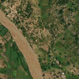 Satellite imagery of Hosséré Lohou, CM