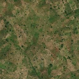Satellite imagery of Hosséré Lohou, CM