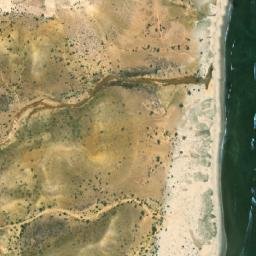 Satellite imagery of Garan Waq, SO