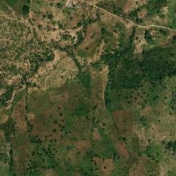 Satellite imagery of Hosséré Tongom, CM