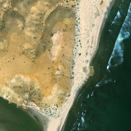 Satellite imagery of Garan Waq, SO