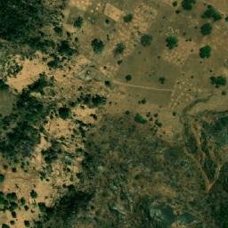 Satellite imagery of Hosséré Tchévi, CM