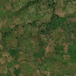 Satellite imagery of Hosséré Tongom, CM