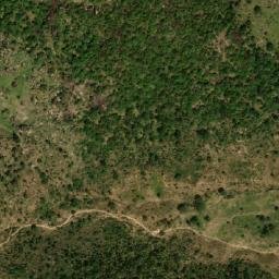 Satellite imagery of Hosséré Djeki, CM