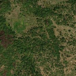 Satellite imagery of Hoséré Njéfi, CM