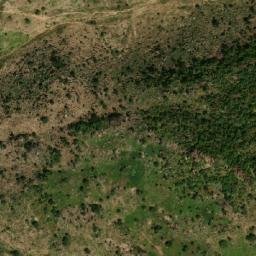 Satellite imagery of Hosséré Djeki, CM