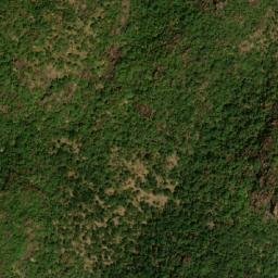 Satellite imagery of Hoséré Njéfi, CM