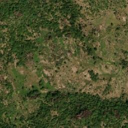 Satellite imagery of Hoséré Njéfi, CM