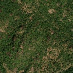 Satellite imagery of Hoséré Njéfi, CM
