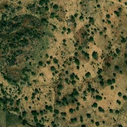 Satellite imagery of Hosséré Diouha, CM