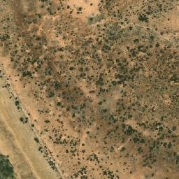 Satellite imagery of Buuraha Qacab, SO