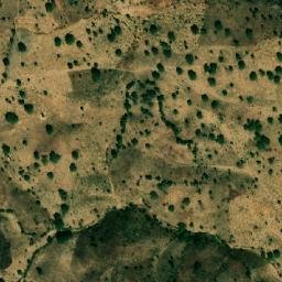 Satellite imagery of Hosséré Diouha, CM