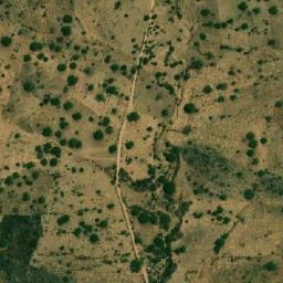 Satellite imagery of Hosséré Babala, CM