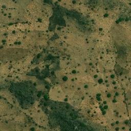 Satellite imagery of Hosséré Babala, CM