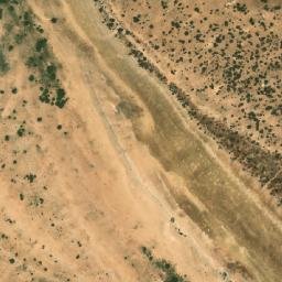 Satellite imagery of Buuraha Qacab, SO