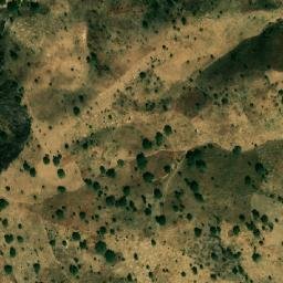Satellite imagery of Hosséré Diouha, CM