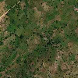 Satellite imagery of Hosséré Narouga, CM