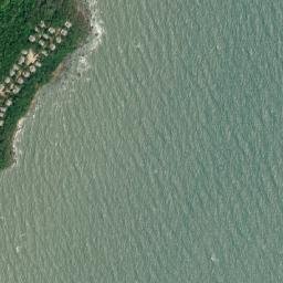 Satellite imagery of Mũi Đền Phạch, VN
