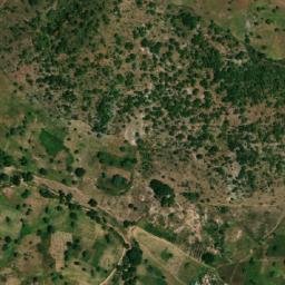 Satellite imagery of Hosséré Narouga, CM