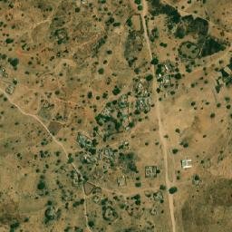 Satellite imagery of Hosséré Makday, CM