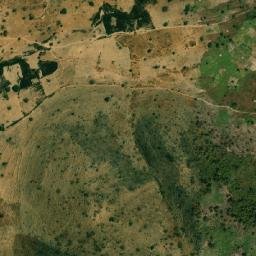 Satellite imagery of Hosséré Makday, CM