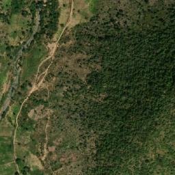Satellite imagery of Hosséré Douva, CM