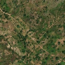 Satellite imagery of Tsadak Moktoum, CM