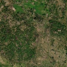 Satellite imagery of Hosséré Douva, CM