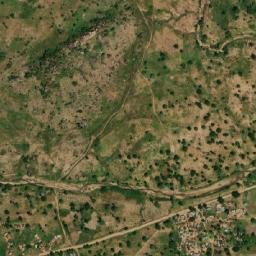 Satellite imagery of Tsadak Moktoum, CM