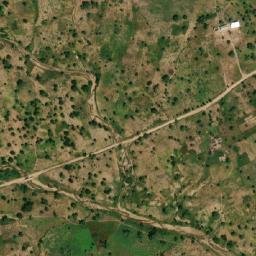 Satellite imagery of Hosséré Lelemi, CM