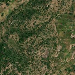Satellite imagery of Doumazvéri, CM