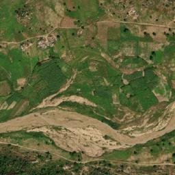 Satellite imagery of Hosséré Bangay, CM