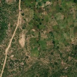 Satellite imagery of Hosséré Douma, CM